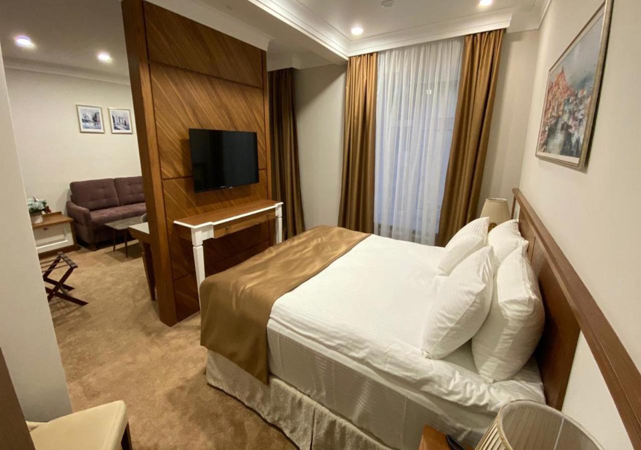 Boutique Hotel Kaspi Temirtau Eksteriør billede